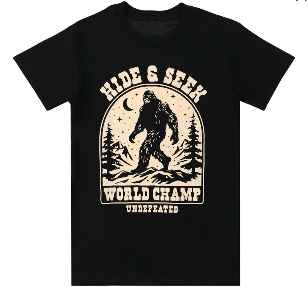 Big Foot World Champion T-Shirt in Large (unisex) NWT